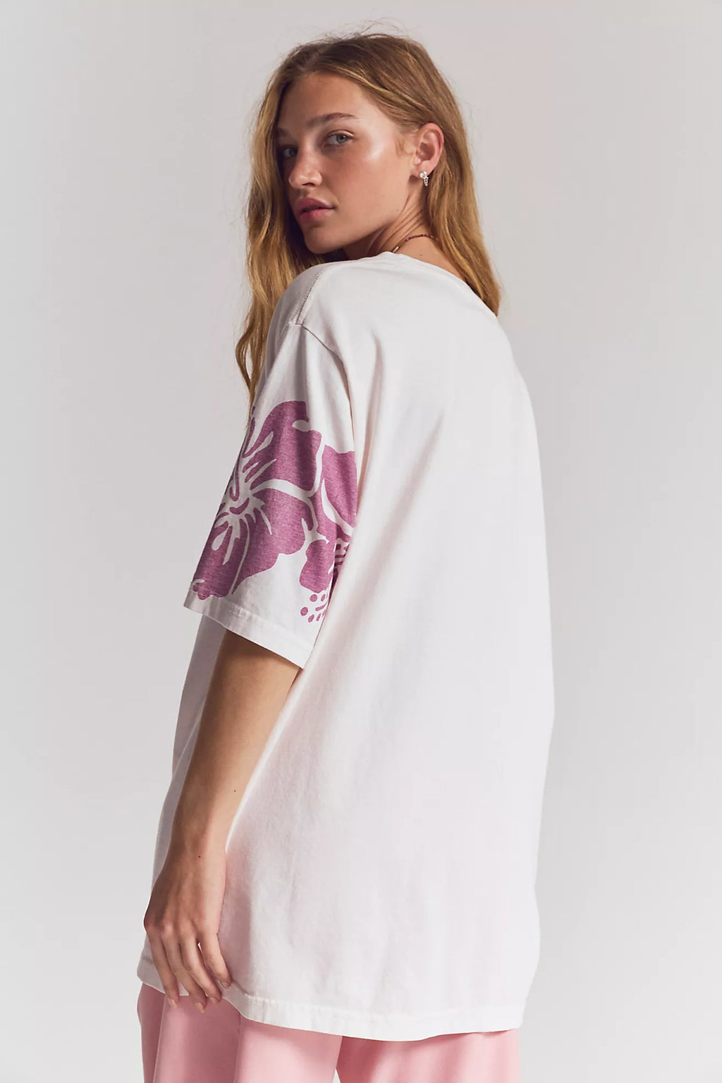 The Hibiscus Tee